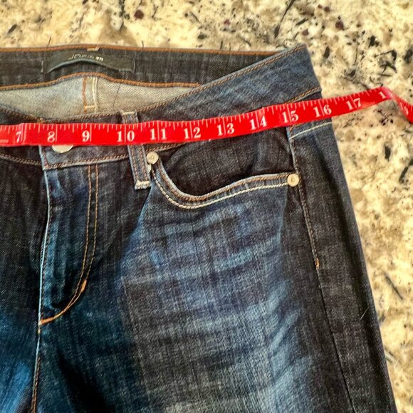 Joe's Jeans Curvy Bootcut Med Wash 29x32 Like new - Picture 9 of 13